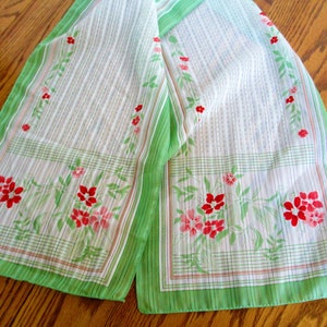 Vintage Scarf Green With Red Floral Beautiful Design Print Scarf Fabulous Scarf Made in Italy