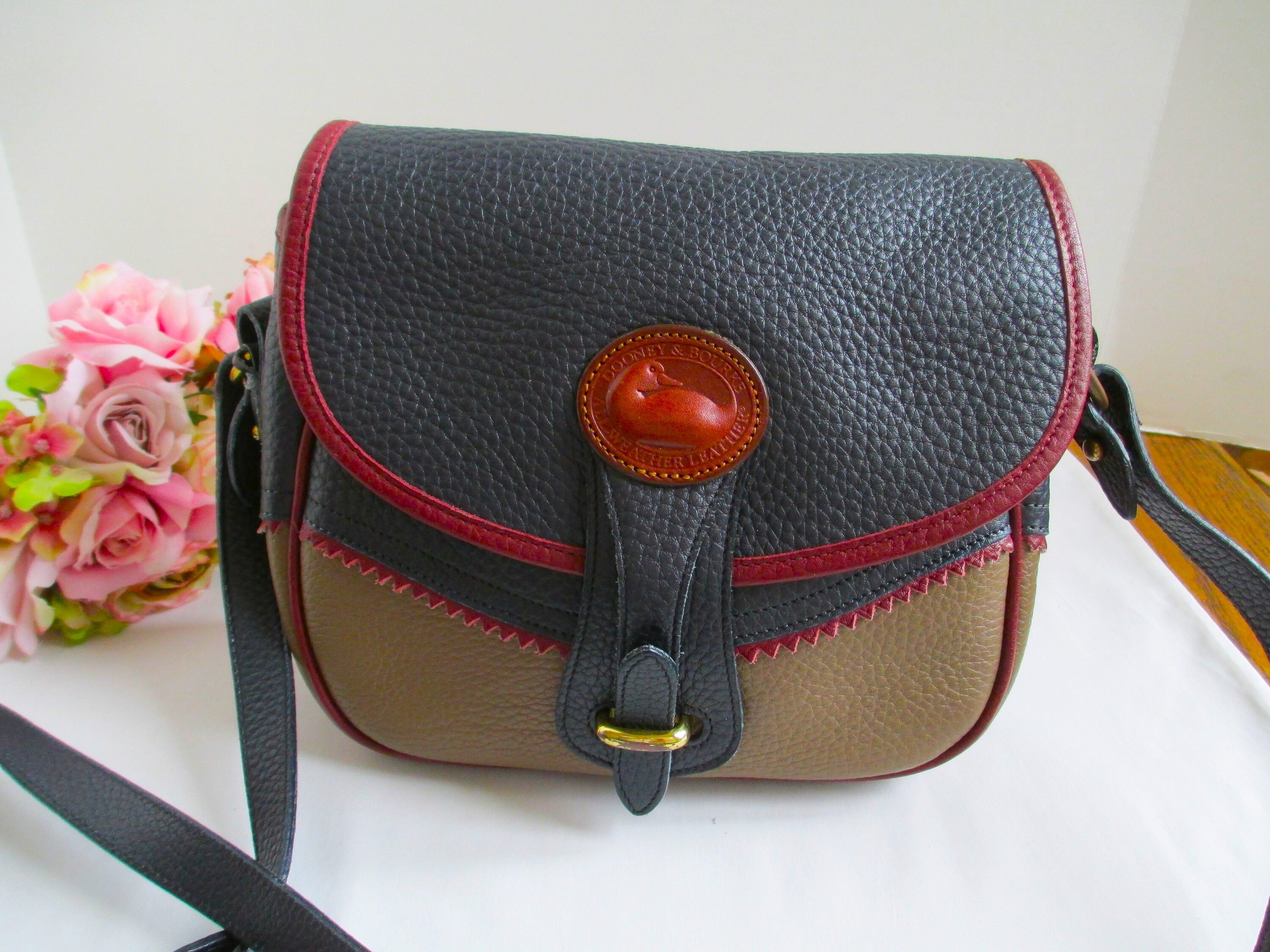 Dooney and hotsell bourke teton