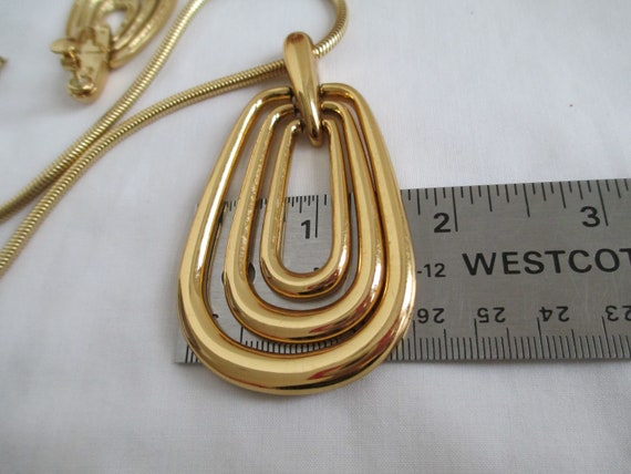 Vintage Vendome Chunky Gold Tone Necklace And Ear… - image 10