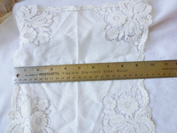 Antique VTG Exquisite Bruges Lace Border Vintage … - image 3