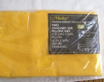 Pillowcases Vintage Pillowcases Pair 1960's Beautiful NOS Retro Sears Yellow Perma-Prest Percale 50/50 Bed Sheets Shabby Farm