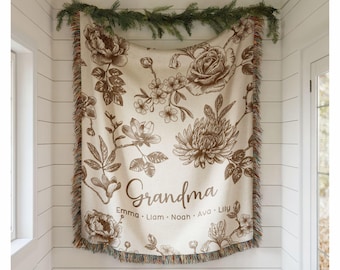 Personalized Grandma Woven Blanket, Custom Grandchildren Names Floral Tapestry Throw, Nana Gift for Grandma, Mom Christmas Keepsake Gift