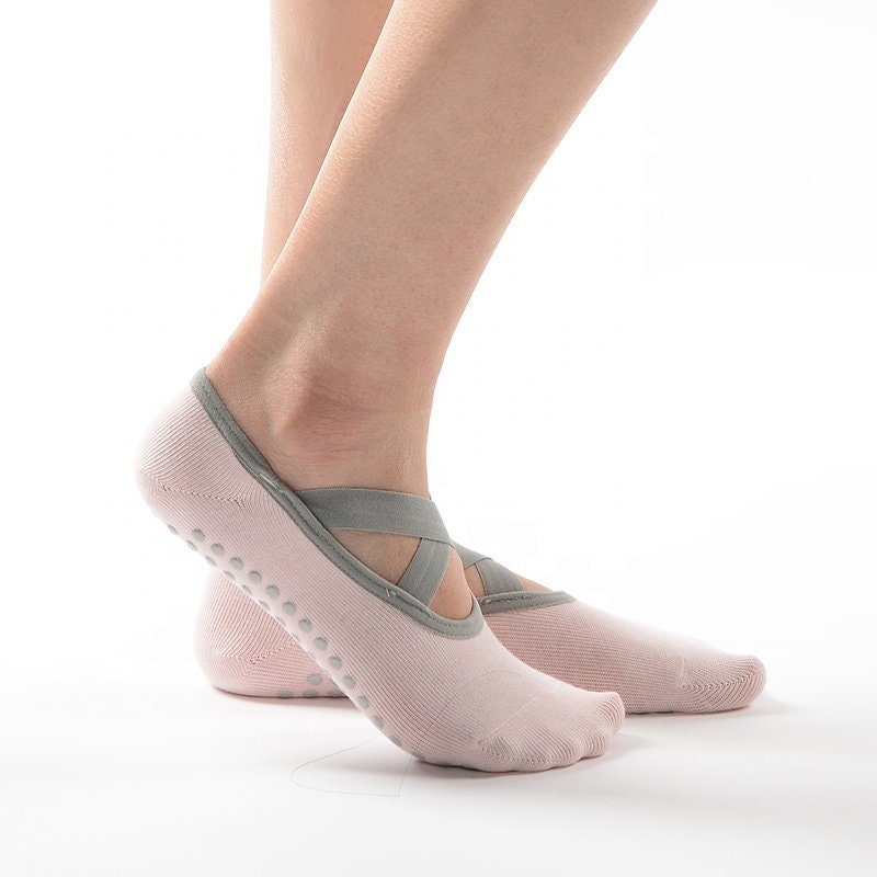 6 Gray Tucketts Womens Socks Toeless Non Slip Skid Grip Yoga