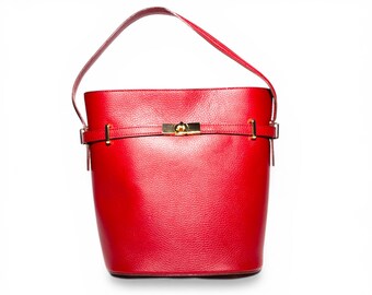 Italian Leather Bucket Bag, Genuine Leather Handbag, Structured Minimalist Purse, Made in Italy, Women Leather Shoulder Bag