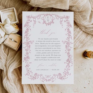 Dusty Pink Chinoiserie Serviettennotizvorlage, Toile de Jouy Dankesbrief, Druckbare Tabelle Danke, Gedeck Dank, Bearbeitbar 523-B
