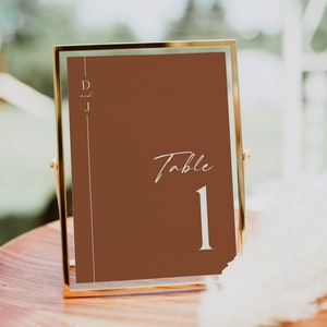 Terakotowe nowoczesne edytowalne numery stołów, drukowane minimalistyczne numery stołów weselnych, szablon monogramu boho, inst download templatett 577-A