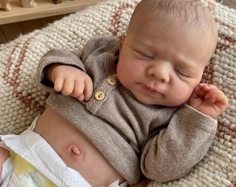 19 Inch Lifelike Reborn Baby Doll – Silicone Vinyl Newborn Girl, Hand-Painted Details