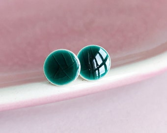 Ohrstecker  *SMARAGDGRÜN*  8mm Keramik & Chirurgenstahl - Geschenke für Sie