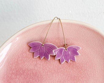 Kidney earrings *LOTUS* - VIOLET or PINK - Ceramic & Brass - Gifts for her
