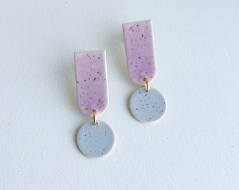 Ceramic statement earrings *STROKE DOT* - lilac / gray speckled - gifts for her