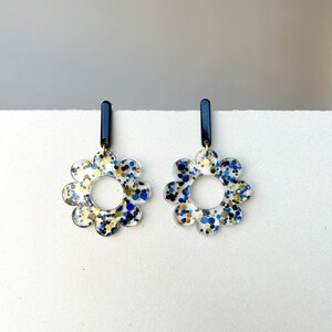 Large floral statement earrings GLITTER CONFETTI black/blue/golden gifts for her image 4