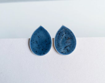 Ear studs raindrop *SPOTTED BLUE* handmade ceramics - surgical steel - gifts for her
