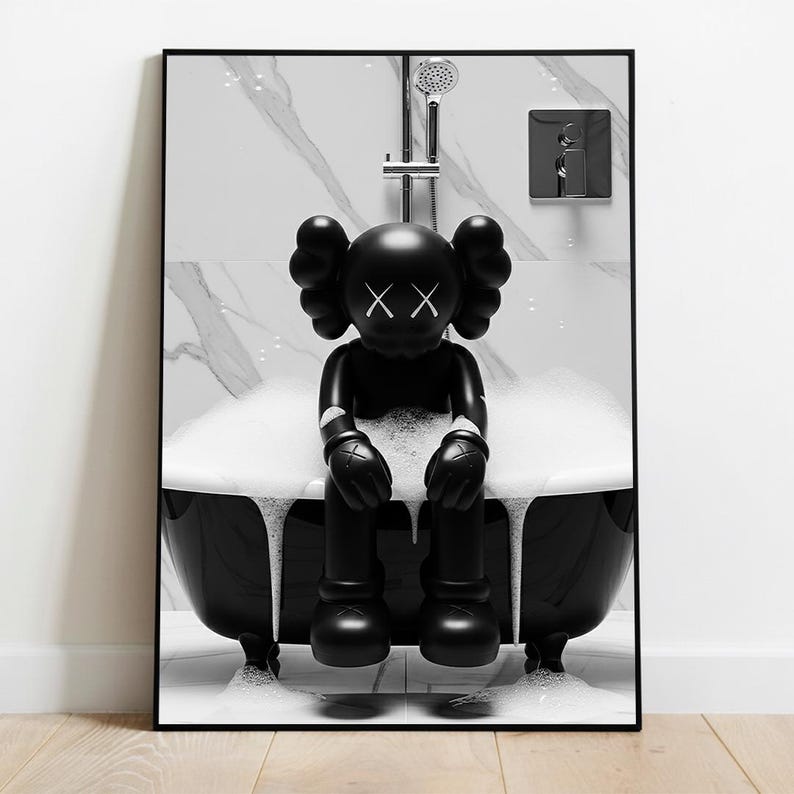 Set med 3 svarta Kaws i dusch och badrum, DIGITAL NEDLADDNING, Kaws-affisch, Hypebeast-tryck, väggkonst för badrum, badrumsdekor bild 6