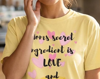 Mamas geheime Zutat ist Liebe und Butter T-Shirt, Unisex Kurzarm-T-Shirt, Muttertagsgeschenk 2026, lässiges Sommertop, Komfortfarben 1717