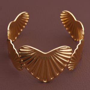 Waaierschelp open manchetarmband 18 kt gold filled oceaangeïnspireerde statement armband verstelbare strandsieraden 62 * 56 mm