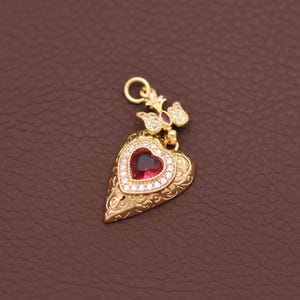 Exquisite Ruby Heart Pendant With 18K Gold Filled Scrollwork And Luxe Crystal Border for Craft 27.5*17.5mm