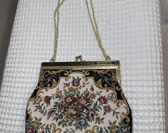 Vintage Floral Tapestry Kiss Lock Purse Gold Tone Frame Chain Strap Handbag Needlepoint Style Evening Bag