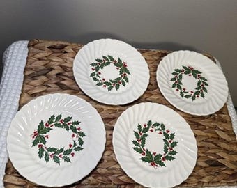 Vtg SCIO Holly Berry Christmas Plates Set of 4 6” Dessert Bread Plates