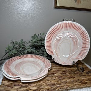 Vintage Fitz & Floyd Seashell Plates Set of 3 Pink Coastal Shell Dishes Japan 1986 Beach Cottage Decor