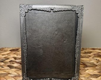 Vintage Silver Gray Tone Ornate Metal Picture Frame 5x7 Glass Floral Easel Back