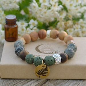 Tigerauge Jaspis Kristall Armband mit Farn Anhänger, duftende Lava Perlen Armband, Pflanzenliebhaber Geschenk für Gärtner