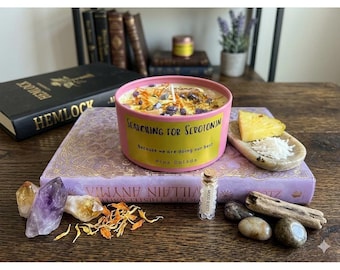 Searching For Serotonin Candle – Pina Colada Scent, Amethyst & Citrine Crystals