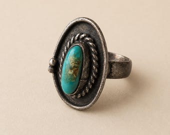Vintage Southwestern Turquoise Oval Statement Ring Silver Tone Size 6.5