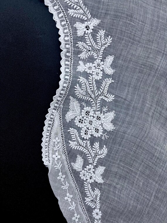 Whitework Embroidered Collar - image 2