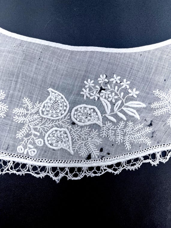 Mid 1800s Whitework Collar - image 4