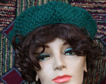 Vintage Hand Crocheted Forest Green Beret Hat