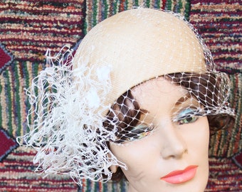 Vintage Natural Straw Cloche Hat with French veil and Veil Pouf