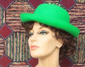 Vintage Green Boater Hat with Upturn Brim