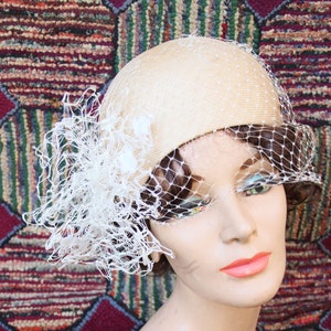 Vintage Natural Straw Cloche Hat with French veil and Veil Pouf
