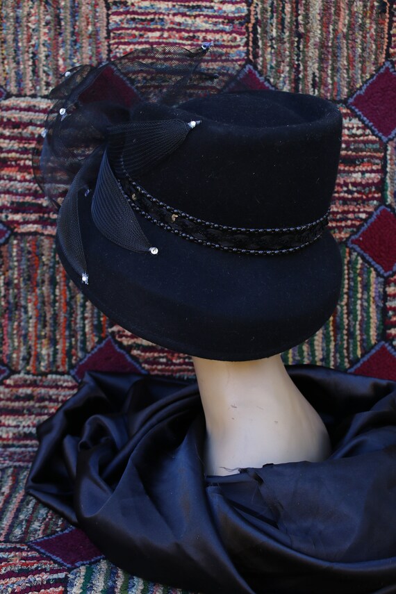 Vintage Black Felt Derby Hat - image 5