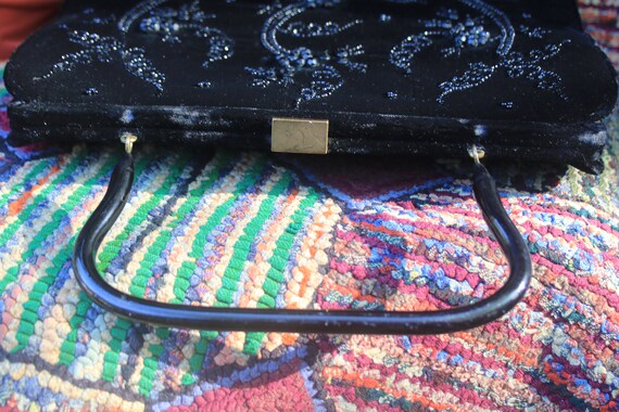 Vintage Black Velvet Beaded Handbag - image 7