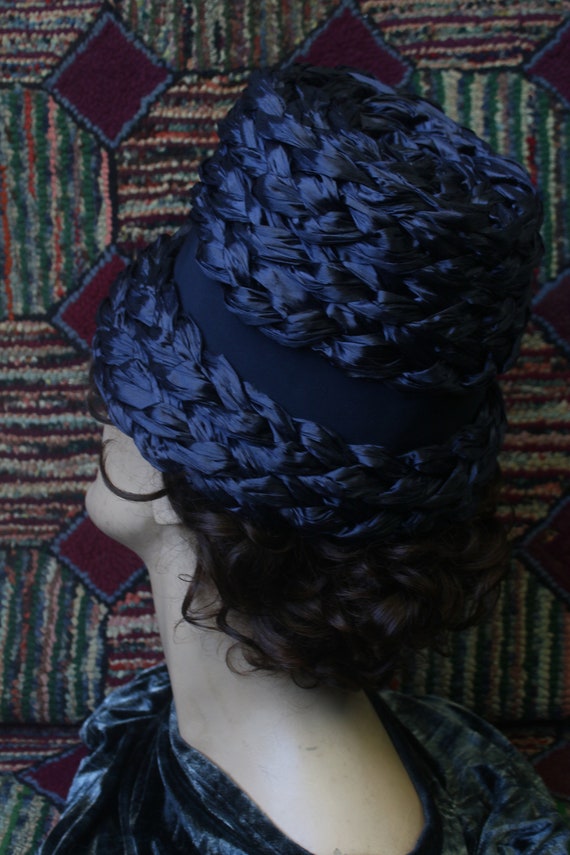 Vintage Navy Straw Beehive Hat - image 4