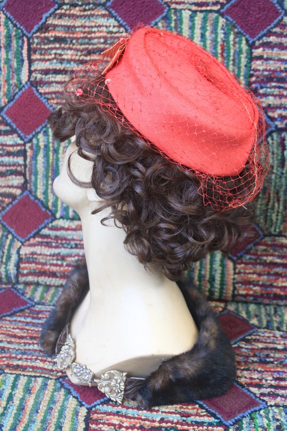 Vintage Red Pillbox Hat with French Veil - image 4