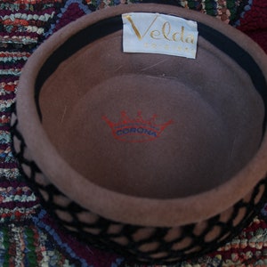 VIntage Tan Pillbox Hat afbeelding 8