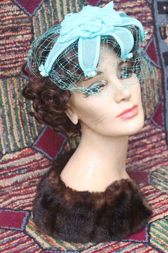 Vintage Robin Egg Blue Fascinator Hat with French… - image 2