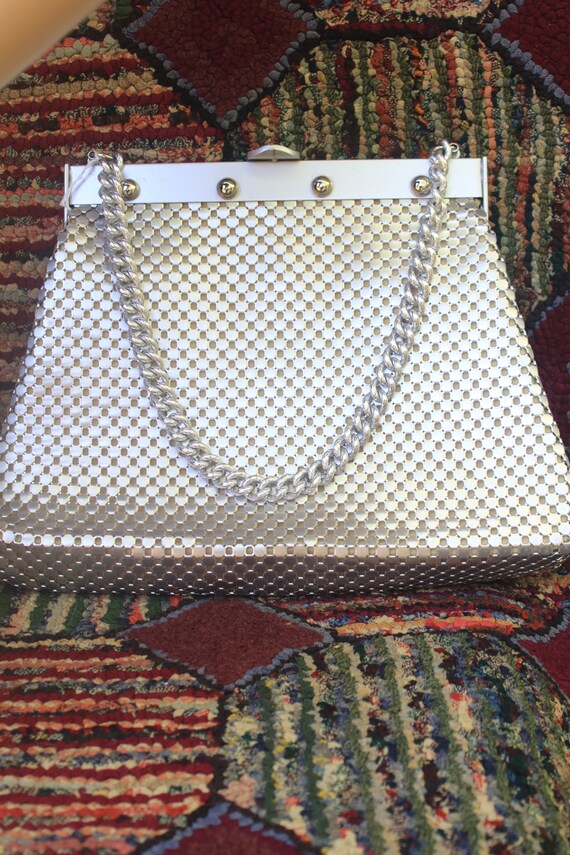 Vintage Whiting and Davis Matte Silver Handbag - image 9