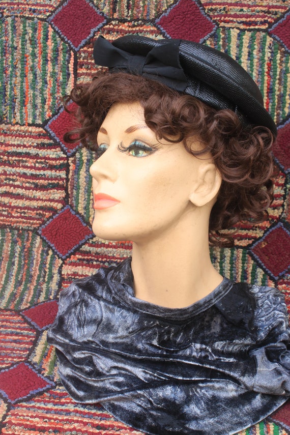 Vintage Black Straw Sailor Hat with Grosgrain Rib… - image 2