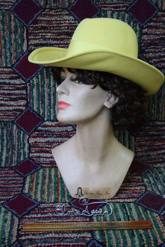 vintage cowboy felt hat Gem