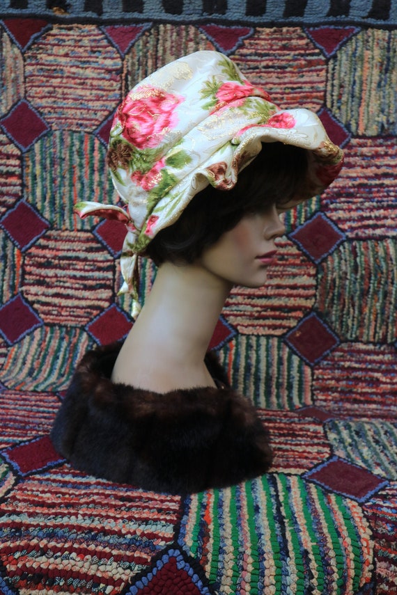 Vintage Floral and Metallic Print Bucket Hat