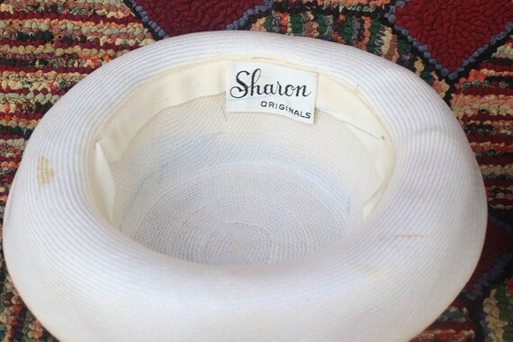 Vintage White Straw Hat with Sky Blue Organza Trim - image 9