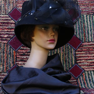 Vintage Black Felt Derby Hat