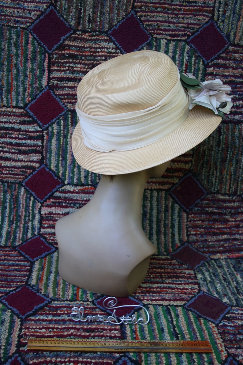 Vintage Straw Hat with Flower Trim image 6