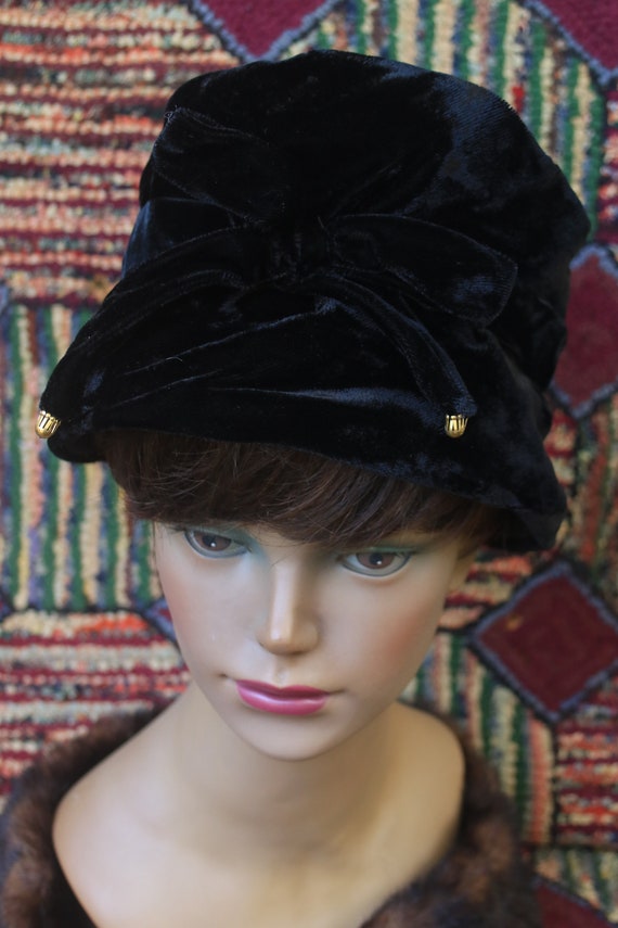 Vintage Black Velvet Mod Bucket Hat - image 4