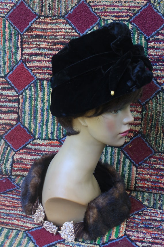 Vintage Black Velvet Mod Bucket Hat - image 7