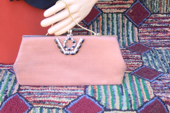 Vintage Handtrimmed Dusty Rose Clutch Purse - image 1