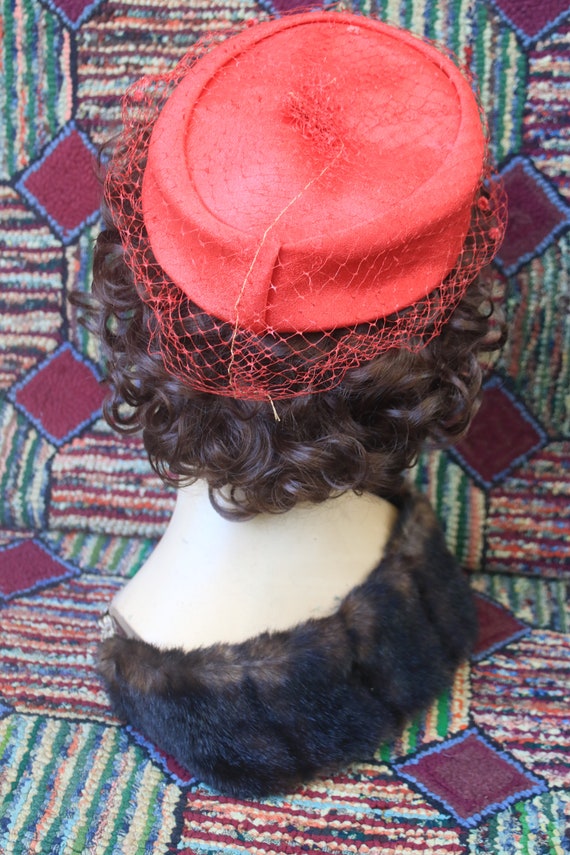 Vintage Red Pillbox Hat with French Veil - image 5